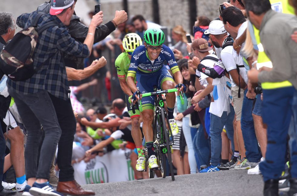 Cycling: 110th Il Lombardia 2016 Johan ESTEBAN CHAVES (COL)/ Rigoberto URAN (COL)/ Fans / Public / Como - Bergamo (241Km)/ Il Lombardia / (c)Tim De Waele