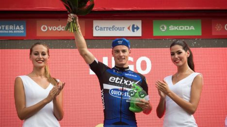 GIR SEG: Gianni Meersman tok to etappeseirer under Spania rundt i 2016. Nå har legene gjort skremmende funn. 31-åringen stanser toppidrettssatsingen på dagen. FOTO: AFP PHOTO / JAIME REINA