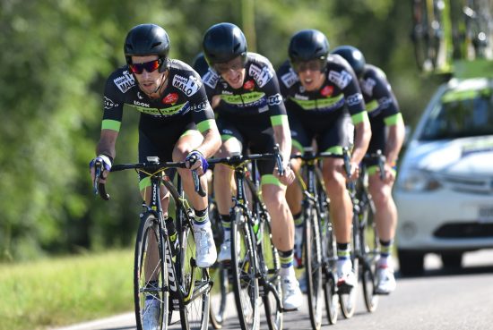 NY SPONSOR INN: Vital Concept har bestemt seg for ikke å bli med inn i årets Tour de France. Det Bretagne-baserte laget har tidligere hatt Vegard Breen (nummer tre på bildet) og Vegard Stake Laengen i stallen. FOTO: Tim De Waele/TDWSPORT.COM