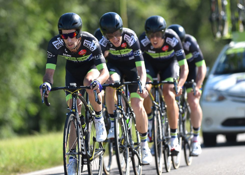 NY SPONSOR INN: Vital Concept har bestemt seg for ikke å bli med inn i årets Tour de France. Det Bretagne-baserte laget har tidligere hatt Vegard Breen (nummer tre på bildet) og Vegard Stake Laengen i stallen. FOTO: Tim De Waele/TDWSPORT.COM