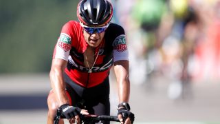 STYGT SKADET: RIchie Porte veltet stygt på den niende etappen. Foto: REUTERS/Christian Hartmann