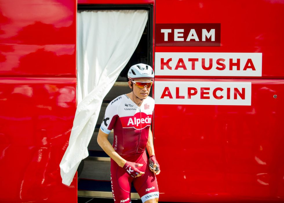 PÅ VEI UT?: Kristoff glir ut av Katusha-bussen