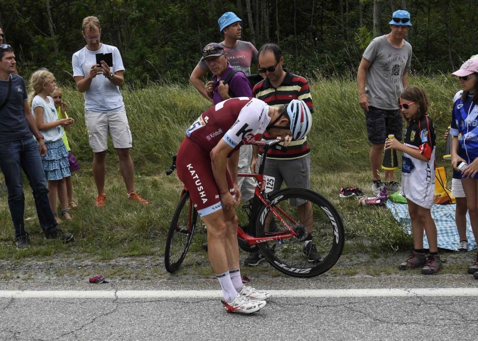 KVESTET: Velten på den 17.-etappen plager fortsatt Alexander Kristoff. Det gjør også et sittesår han pådro seg under Tour of California. FOTO: AFP PHOTO / Lionel BONAVENTURE
