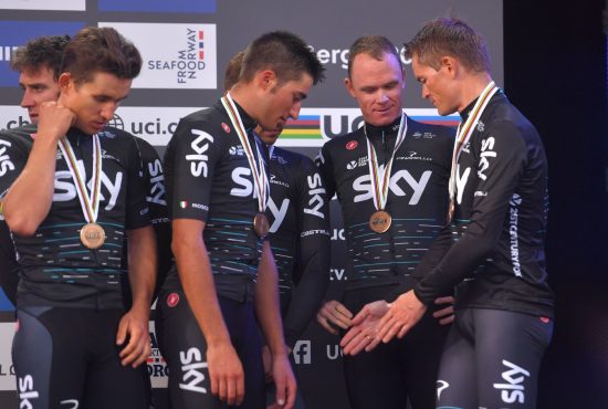 BRONSE: Team Sky og Froome på 3.plass på lagtempoen. Ny VM-mulighet onsdag for Tour-vinneren. Foto: Tim de Waele (©TDWSport.com)