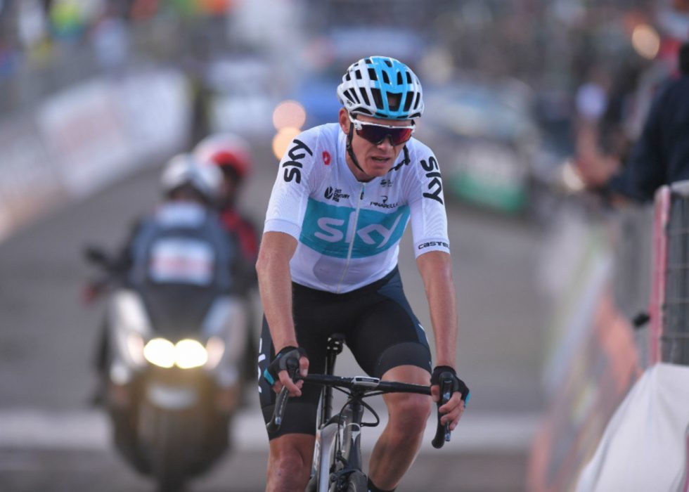 INGEN AVKLARING I VENTE: Chris Froome sin salbutamol-sak er trolig ikke løst før Giro d'Italia. Her er Froome avbildet i aksjon i Tirreno-Adriatico tidlgiere denne måneden. FOTO: Tim de Waele (TDWSport.com)