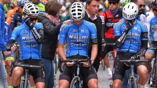 TUNGT: Lagkameratene hadde selv ytret ønske om å sykle Brabantse Pijl. Da også Michael Goolaerts etterlatte ønsket det
