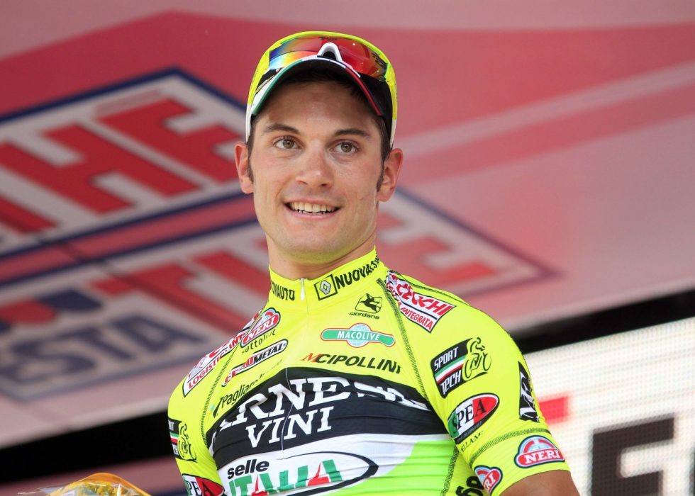 MÅ VENTE LITT TIL: Andrea Guardini vant sin hittil eneste etappeseier i Giro d'Italia tilbake i 2012. Denne våren er sykkeleventyret på hjemmebane alt overstått for 28-åringen. AFP PHOTO / LUK BENIES