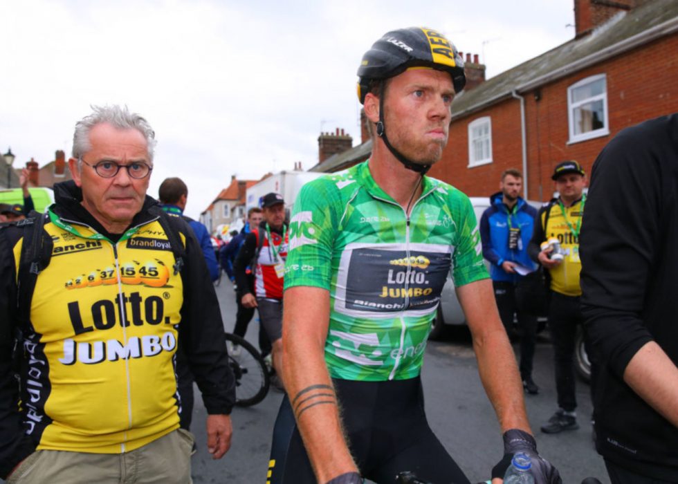 TRØBBEL: Lars Boom har blitt utestengt i en måned etter slaget i Tour of Norwya 2018. Foto: Tim de Waele