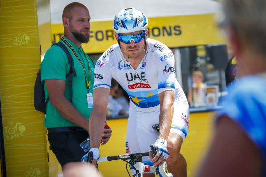 KLAR TIL DYST: Alexander Kristoff går for seier på den actionfylte niendeetappen i Tour de France. Foto: Heiko Junge