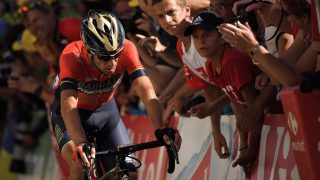 UTE: Vincenzo Nibali er ferdig i Tour de France. AFP PHOTO / Marco BERTORELLO