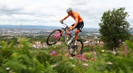 ENER PÅ SYKKELEN: Her er Mathieu Van der Poel avbildet under terreng-EM i Glasgow nylig. Den neste uka skal 23-åringen