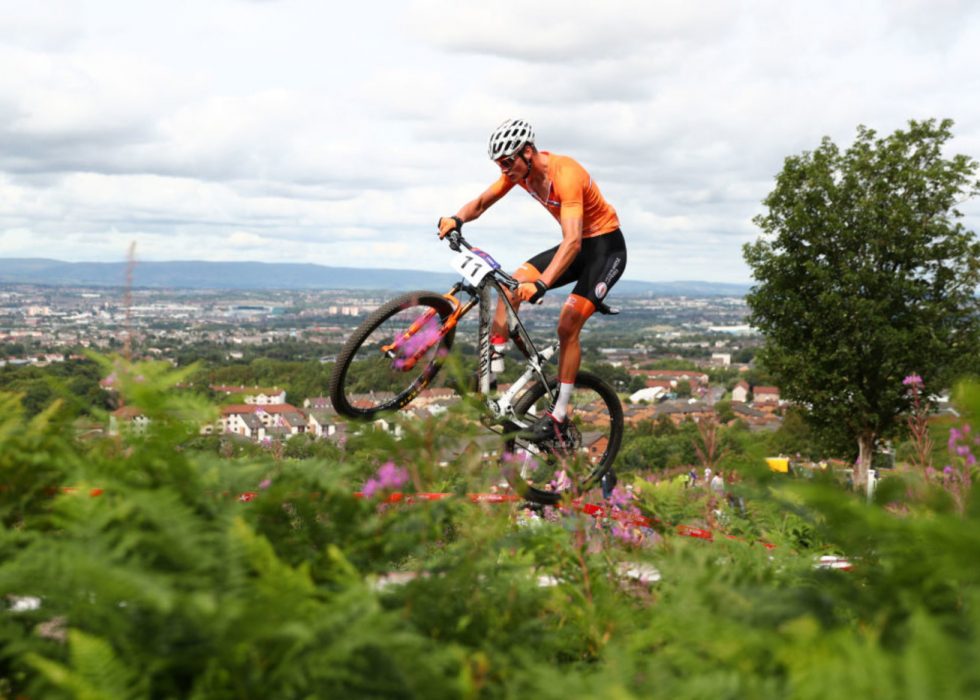ENER PÅ SYKKELEN: Her er Mathieu Van der Poel avbildet under terreng-EM i Glasgow nylig. Den neste uka skal 23-åringen