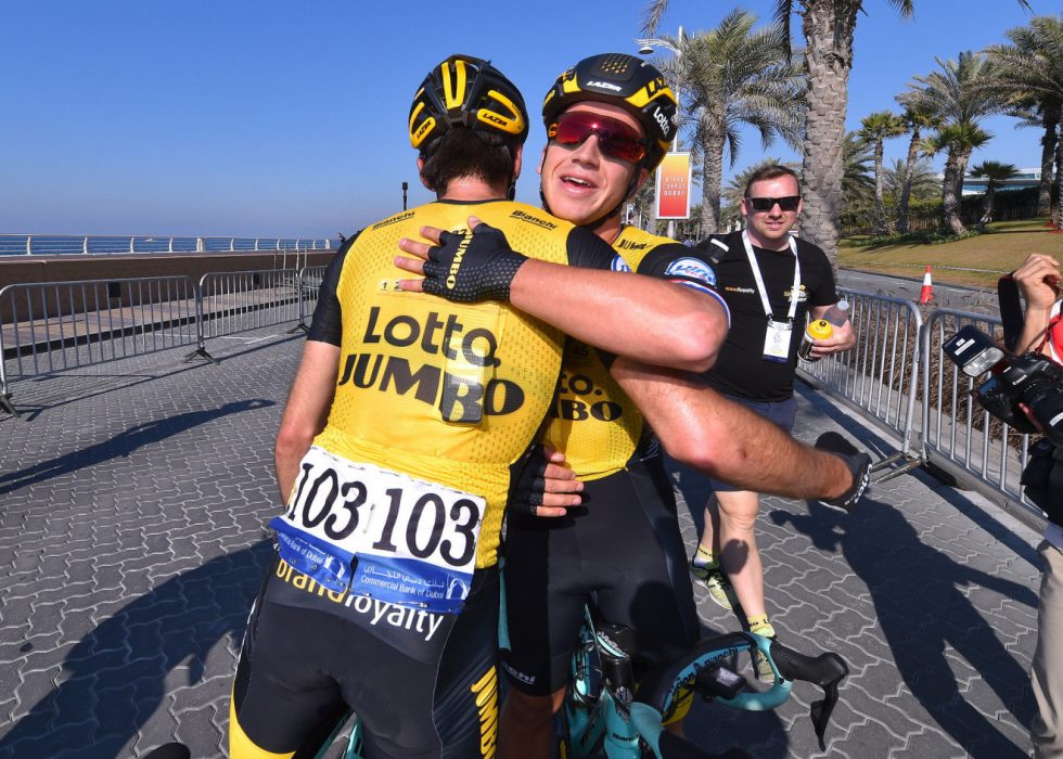 DEN STORE FAVORITTEN: Dylan Groenewegens vei til seier i Koolskamp ble langt enklere