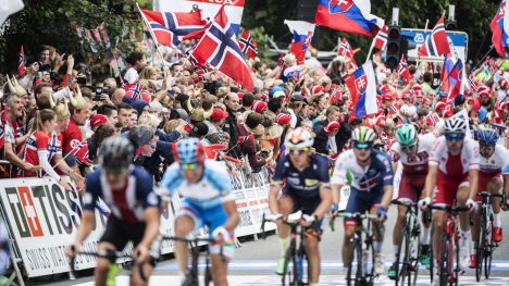 BAKSMELLEN: Det skulle bli det viktigste og beste arrangementet for norsk sykkelsport noensinne