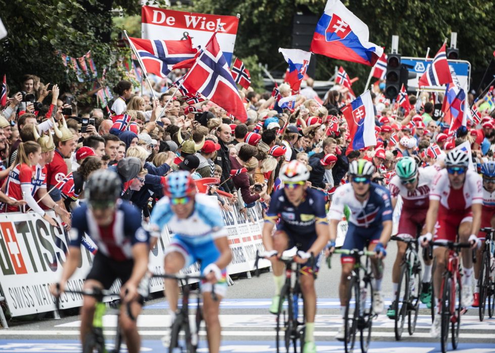 BAKSMELLEN: Det skulle bli det viktigste og beste arrangementet for norsk sykkelsport noensinne